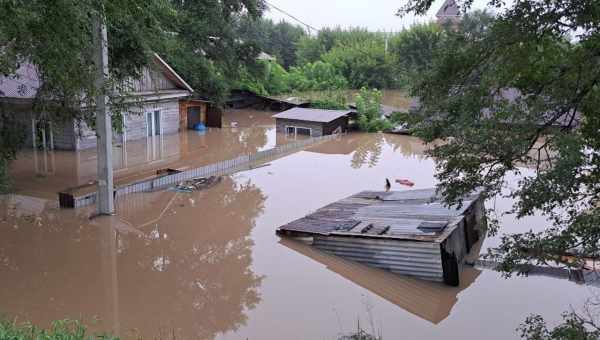 15 новинок из масс-маркета, которые вам срочно нужны