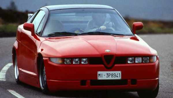 Alfa Romeo SZ болезненно красива