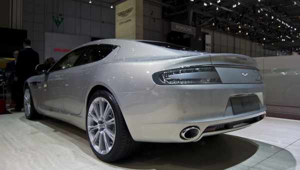 Aston Martin Rapide и Vantage ""одичали"" в Женеве