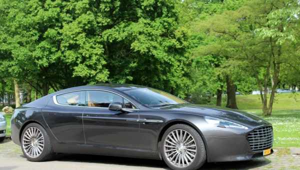 Aston Martin показал мощный Rapide S