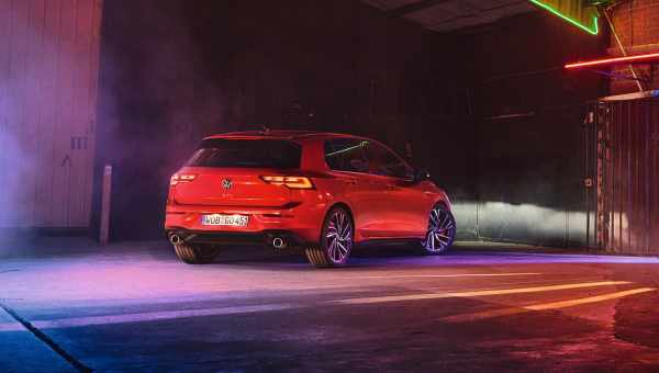 VW льет свет на GTI