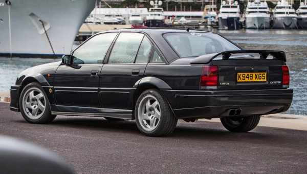 Криминальная легенда Lotus Carlton