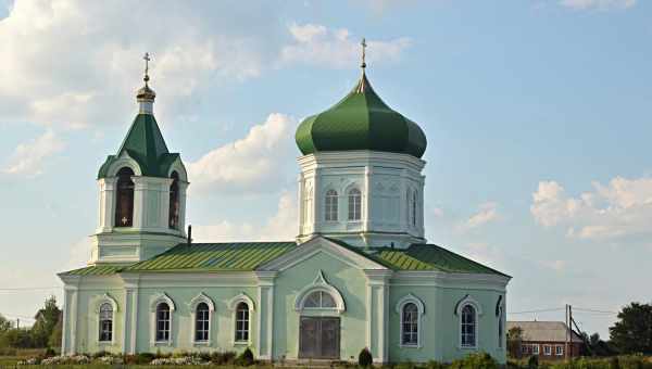 Церковь Троицы Живоначальной в селе Никандрово