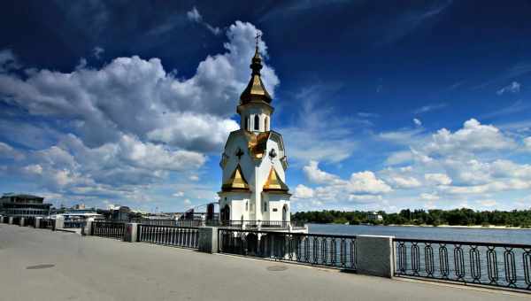 Церковь на воде