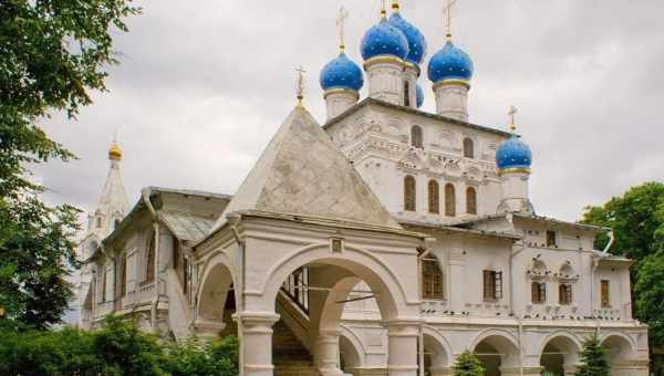 Церковь Казанской иконы Божией Матери в Вырице