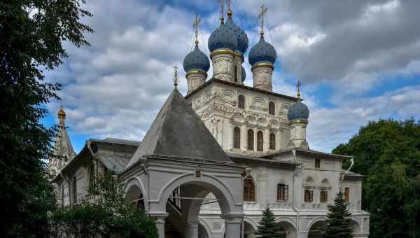 Церковь Казанской иконы Божьей Матери и святой источник в селе Туртень