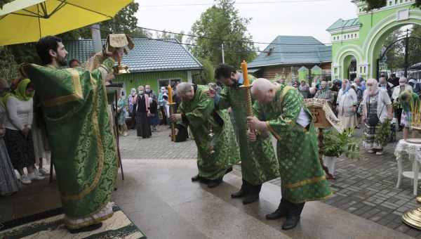 Троицкая церковь в Болтино